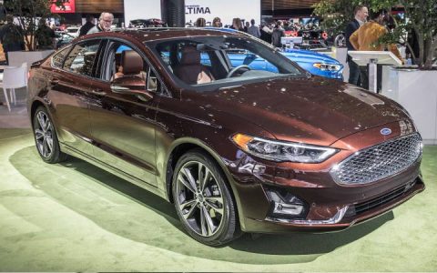 Экстерьер Ford Mondeo 2018-2019