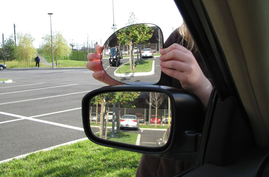 Настройка боковых зеркал автомобиля