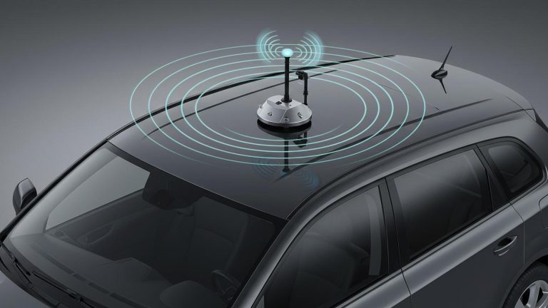 obzor antenn s usileniem signala dlya avtomobilya 1